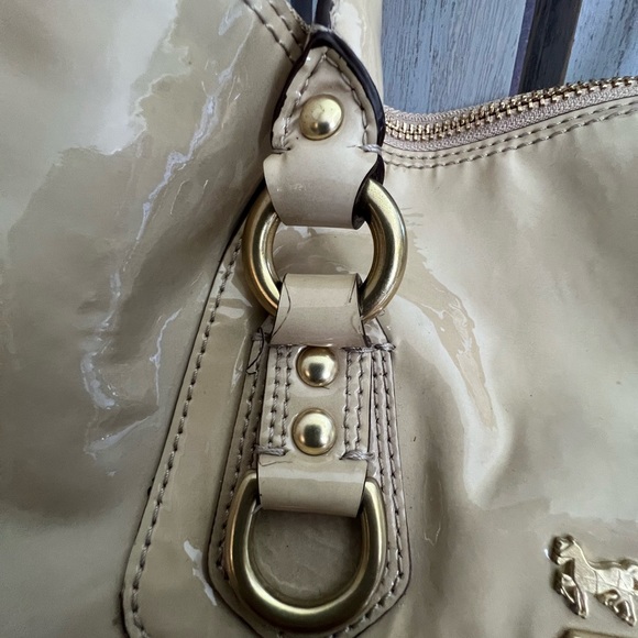 COACH 1941 Handbag Bone Embossed Liquid Gloss Patent Leather - Picture 4 of 16